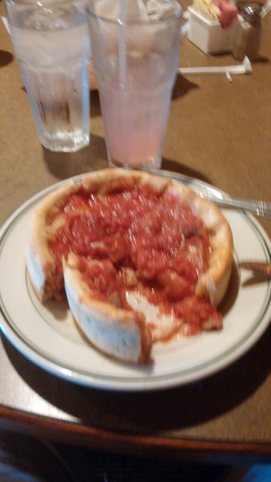 Aurelios Pizza | restaurant | 416 Ridge Rd, Munster, IN 46321, USA | 2198362336 OR +1 219-836-2336