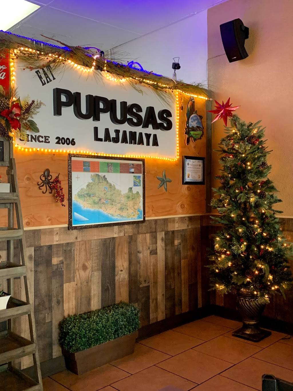 Lajamaya Salvadorean Restaurant | restaurant | 245 E Gladstone St, Azusa, CA 91702, USA | 6266330015 OR +1 626-633-0015