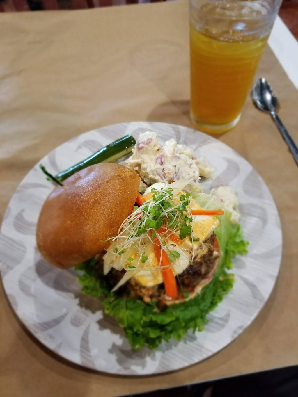 The Nomad Cafe | restaurant | 5449, 2002 S Harbor City Blvd, Melbourne, FL 32901, USA | 3213272996 OR +1 321-327-2996