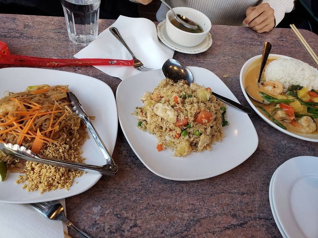 Thai Village Place | restaurant | 235 Nassau St # C, Princeton, NJ 08540, USA | 6096833896 OR +1 609-683-3896