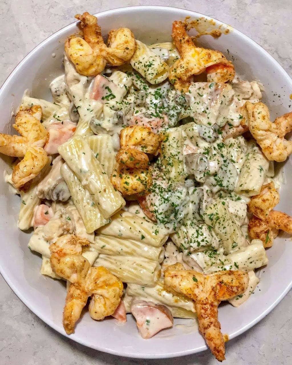 Eddies Gourmet | restaurant | 25920 Greenfield Rd, Oak Park, MI 48237, USA | 2489684060 OR +1 248-968-4060