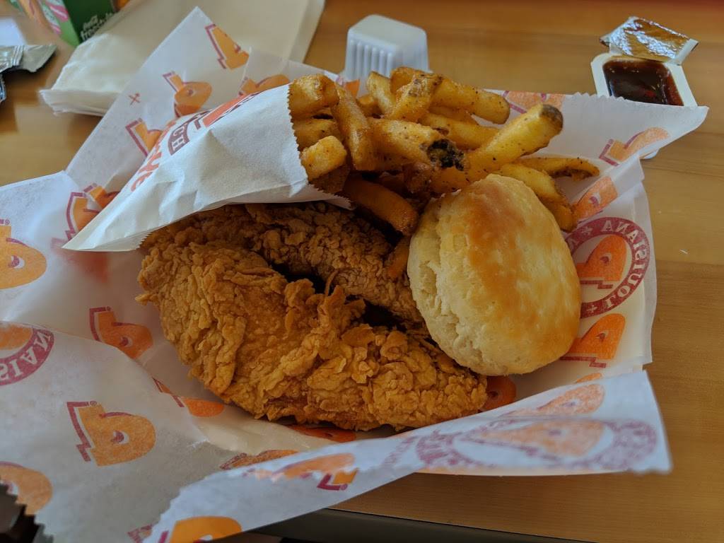 Popeyes Louisiana Kitchen | restaurant | 18415 Rim Dr, San Antonio, TX 78257, USA | 2106411338 OR +1 210-641-1338