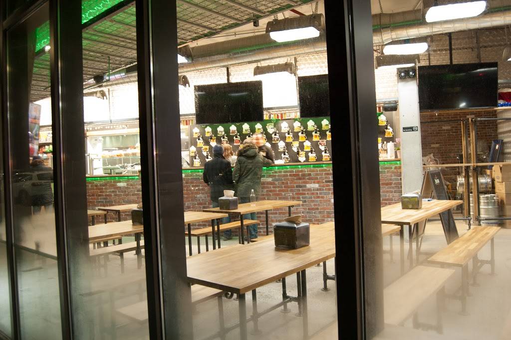 Tap Beer | restaurant | 1781 Sheepshead Bay Rd, Brooklyn, NY 11235, USA | 7188726700 OR +1 718-872-6700