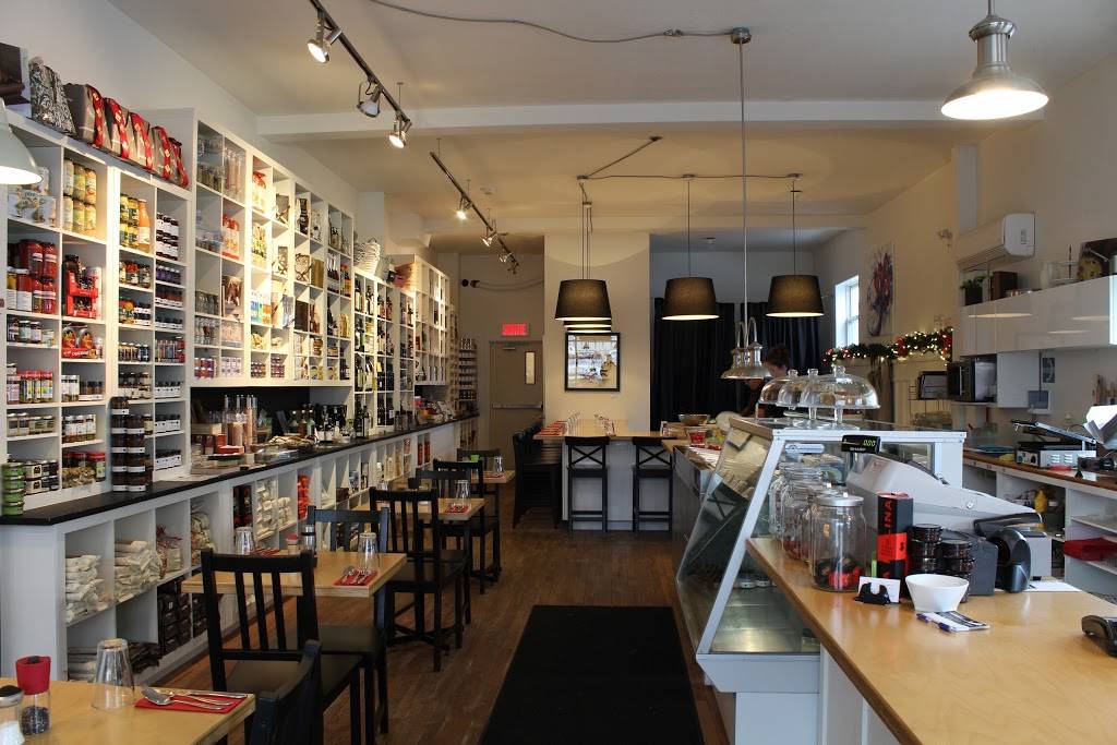 Local du Gourmet | restaurant | 123 Rue Champlain, Salaberry-de-Valleyfield, QC J6T 1W9, Canada | 4503700359 OR +1 450-370-0359