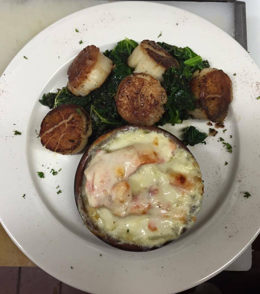 Roses Family Restaurant | restaurant | 35 Old State Rd 67, Oxford, CT 06478, USA | 2038810250 OR +1 203-881-0250