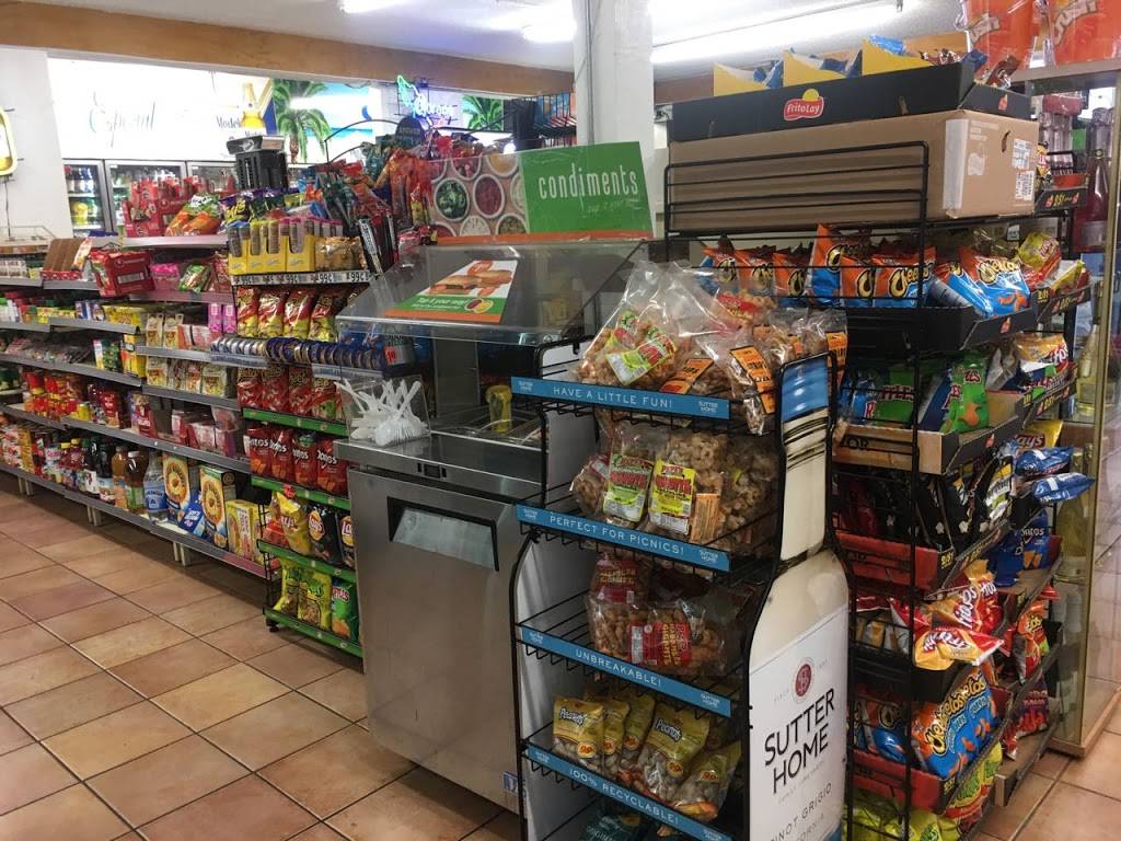 QTs Market | bakery | 995 W Compton Blvd, Compton, CA 90220, USA | 4247855280 OR +1 424-785-5280