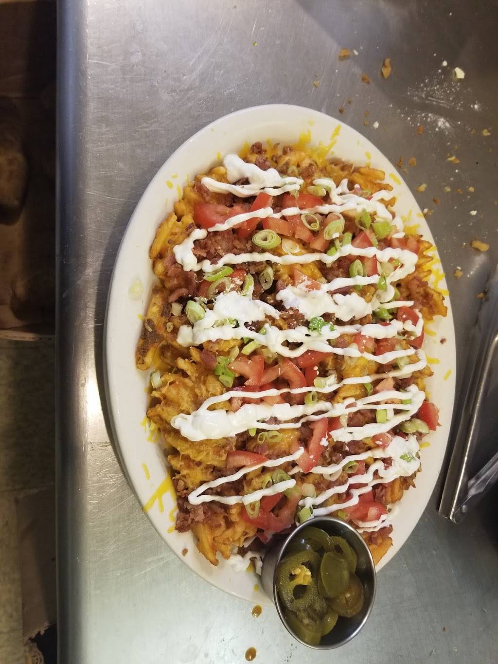 The 300 Grill | restaurant | 68290 S Main St, Iron River, WI 54847, USA | 7153724400 OR +1 715-372-4400