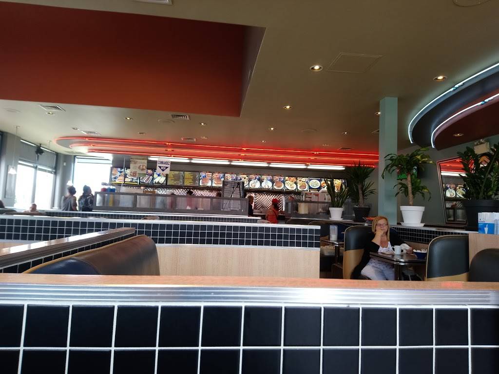 Restaurant Pataterie La Belle Province | restaurant | 1010 Montée Masson, Mascouche, QC J7K 2L7, Canada | 4509661900 OR +1 450-966-1900