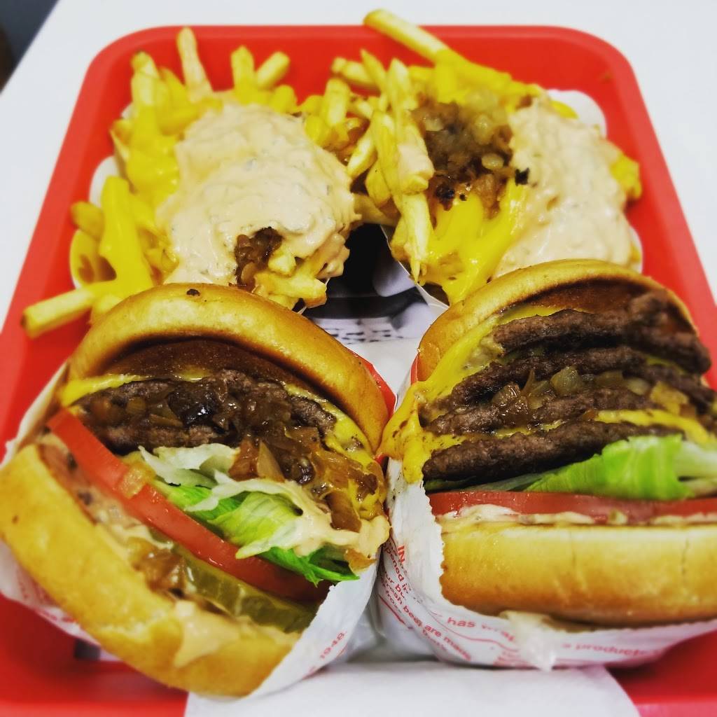 In-N-Out Burger | restaurant | 1364 Holiday Ln, Fairfield, CA 94534, USA | 8007861000 OR +1 800-786-1000