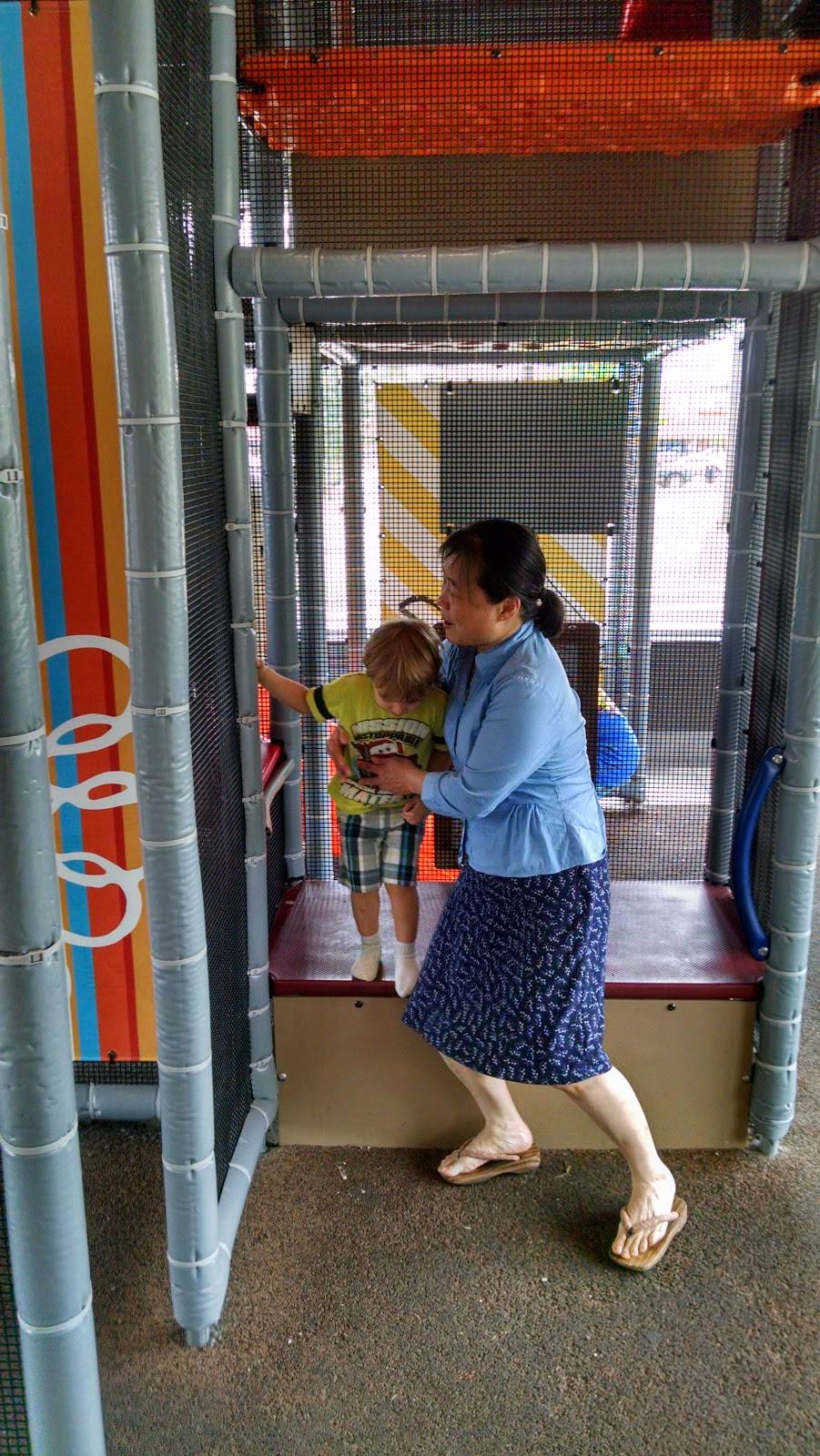 McDonalds | cafe | 505 MS-12 E, Starkville, MS 39759, USA | 6623231706 OR +1 662-323-1706