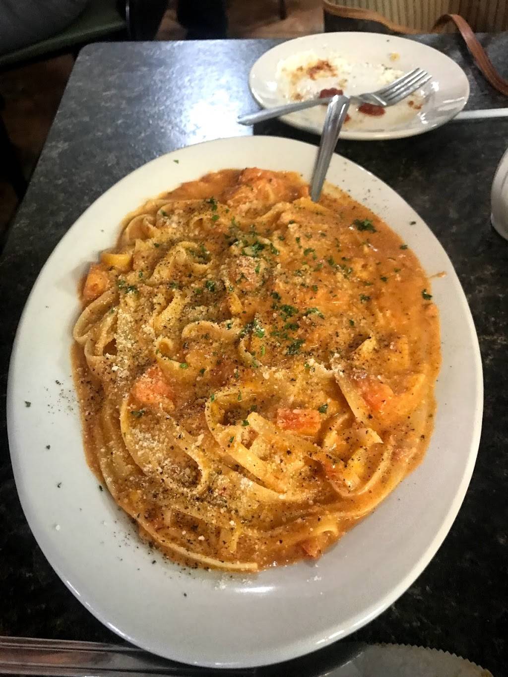 Roccos Pizza Pasta Grill | restaurant | 827 14th St W, Bradenton, FL 34205, USA | 9412260000 OR +1 941-226-0000