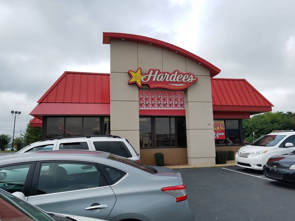 Hardees | restaurant | 611 15th St E, Tuscaloosa, AL 35401, USA | 2053455262 OR +1 205-345-5262