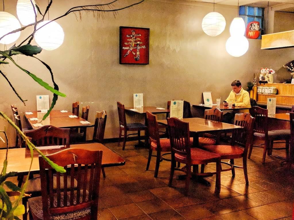 Kotobuki Japanese Restaurant | restaurant | 721 W 21st St, Norfolk, VA 23517, USA | 7576281025 OR +1 757-628-1025