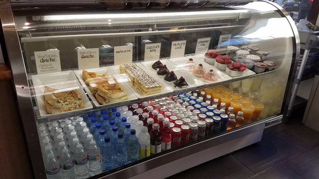 Carmel Coffee And Cocoa Bar | cafe | Carmel Plaza, Garden Level, Ocean Avenue &, Mission St, Carmel-By-The-Sea, CA 93921, USA | 8319157306 OR +1 831-915-7306