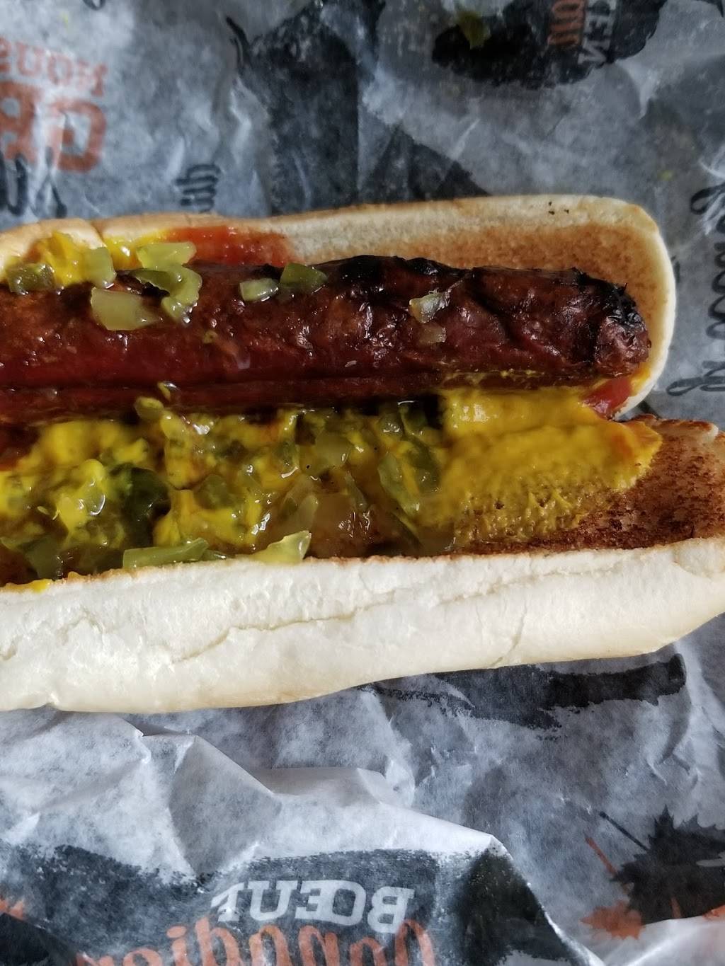 Harveys | restaurant | 2060 Boulevard des Laurentides, Vimont, QC H7M 2R5, Canada | 4506671417 OR +1 450-667-1417