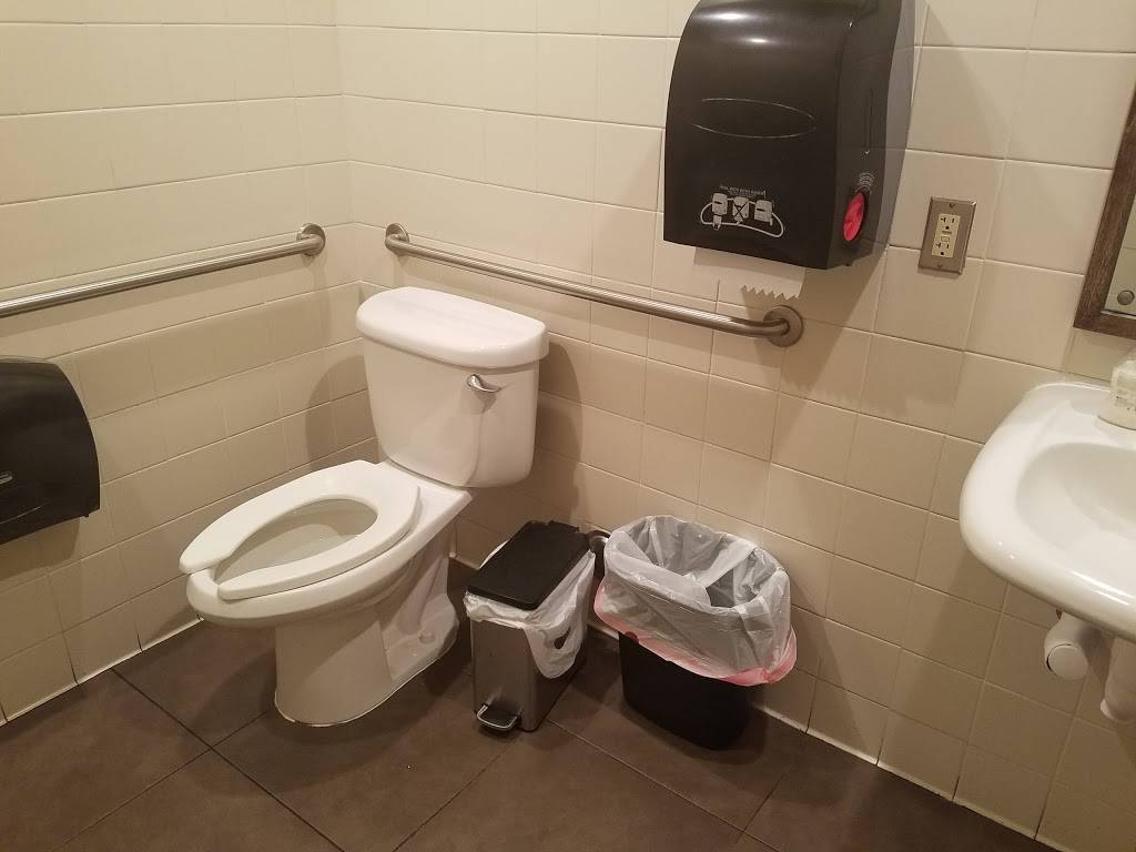 DAngelo Grilled Sandwiches | restaurant | 516 John Fitch Hwy, Fitchburg, MA 01420, USA | 9783439471 OR +1 978-343-9471