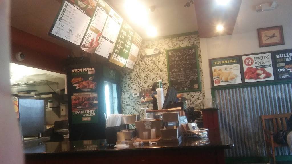 Wingstop | restaurant | 17707 Torrence Ave, Lansing, IL 60438, USA | 7084188880 OR +1 708-418-8880