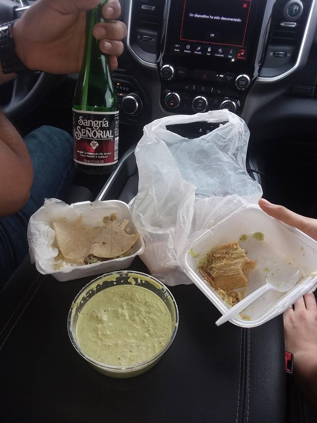 Tortilleria La Reyna | restaurant | 3802 S Gessner Rd, Houston, TX 77042, USA | 7133393533 OR +1 713-339-3533