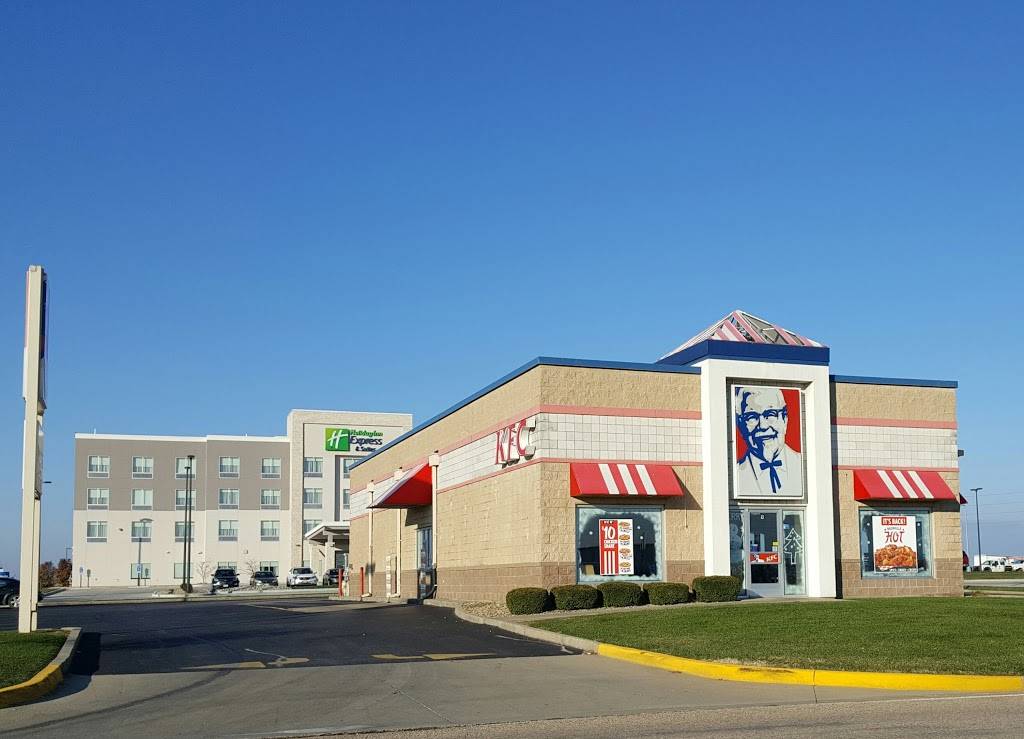 KFC | restaurant | 9 Corvette Dr, Litchfield, IL 62056, USA | 2173242736 OR +1 217-324-2736