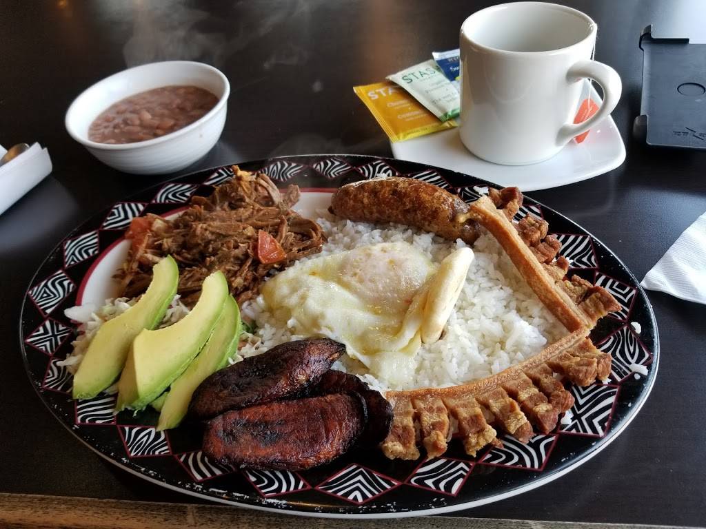 La Colombiana Restaurante | restaurant | 2495 Commons Blvd, Beavercreek, OH 45431, USA | 9373068096 OR +1 937-306-8096