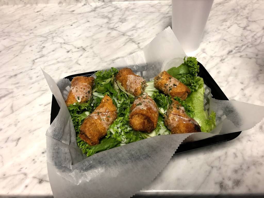 18 Wayz Wingz & Thingz | restaurant | 1621 Getwell Rd, Memphis, TN 38111, USA | 9012367700 OR +1 901-236-7700