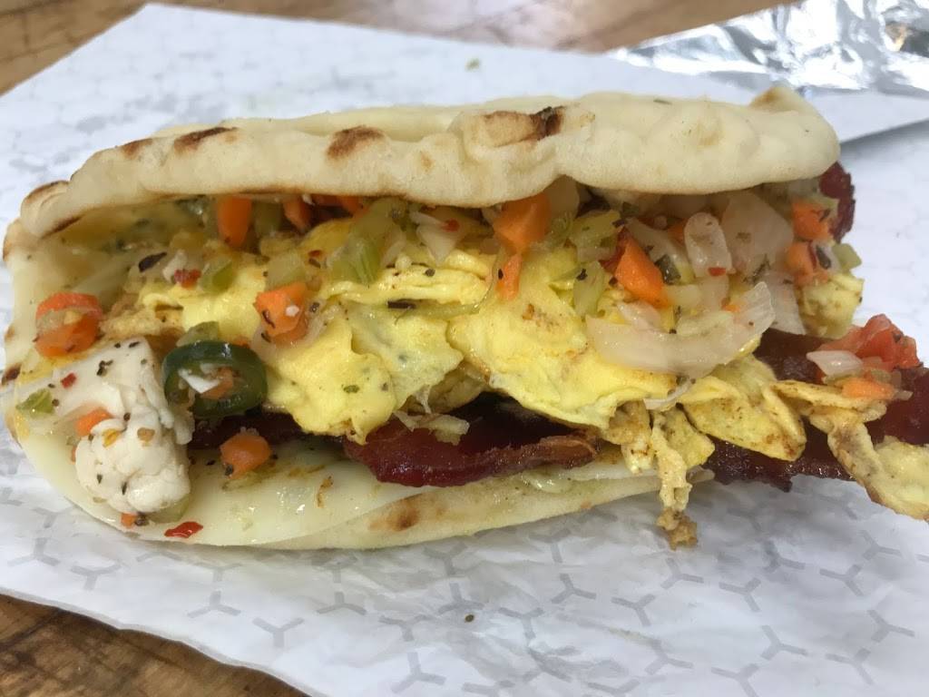 Parkside Deli | cafe | 313 Howard St, Petoskey, MI 49770, USA | 2313471620 OR +1 231-347-1620