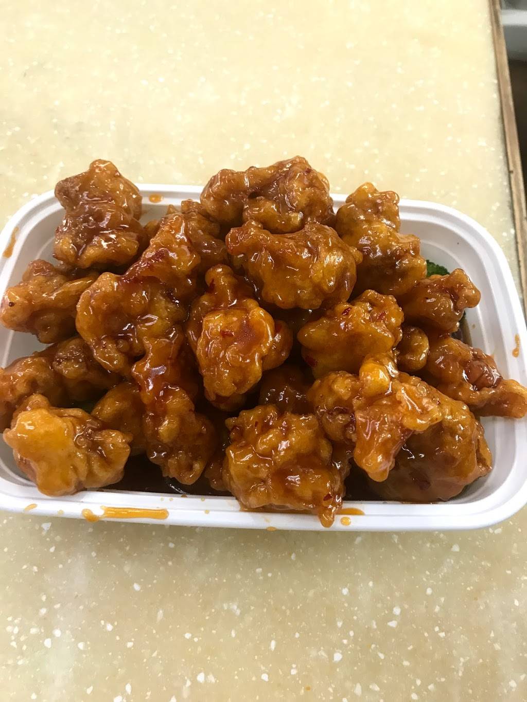 New Fong Kitchen | restaurant | 3670 Mt Read Blvd #9, Rochester, NY 14616, USA | 5858658510 OR +1 585-865-8510