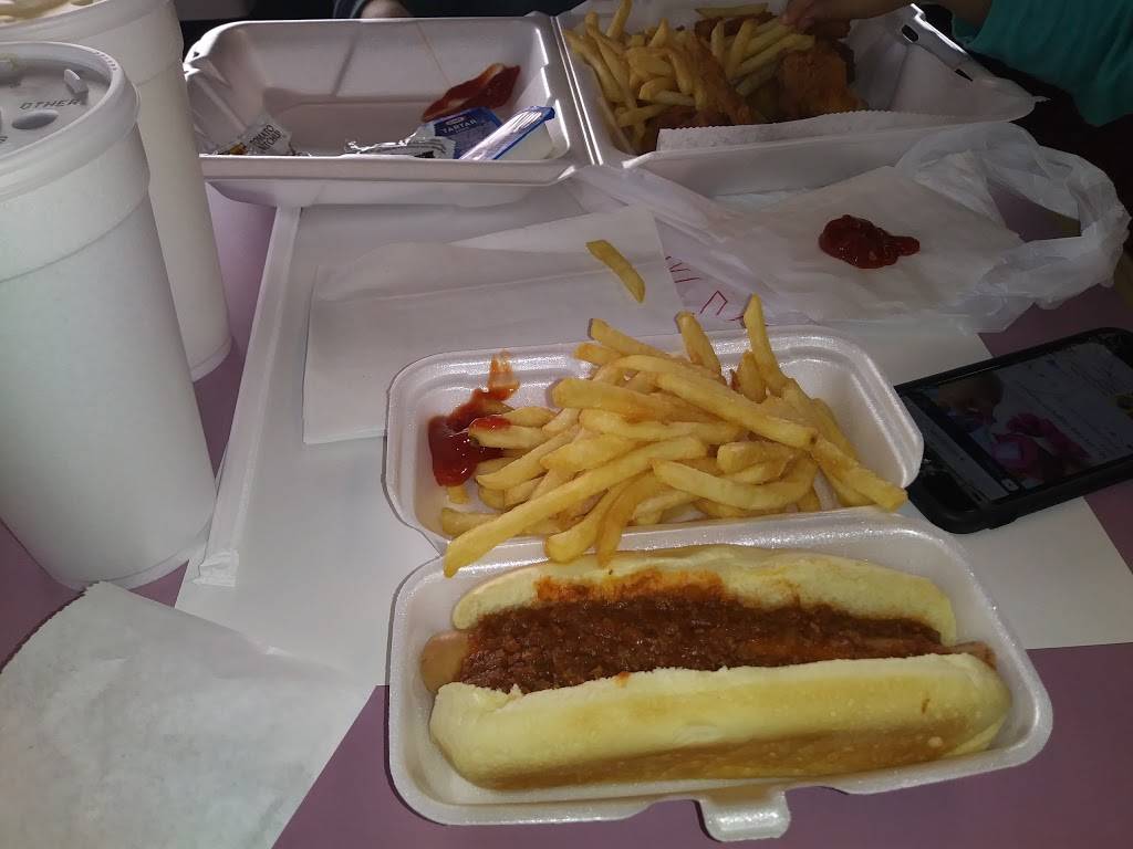 Mr. Hot Dog | restaurant | 811 N Euclid Ave, Bay City, MI 48706, USA | 9896841881 OR +1 989-684-1881