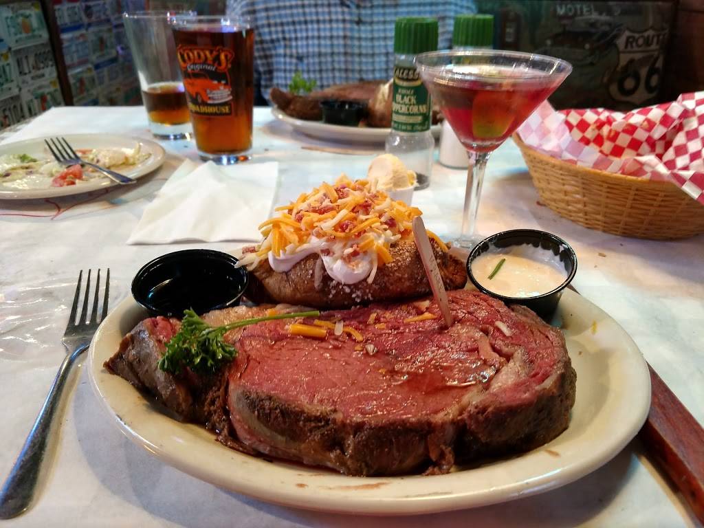 Codys Original Roadhouse | restaurant | 305 SE US Hwy 19, Crystal River, FL 34429, USA | 3527957223 OR +1 352-795-7223