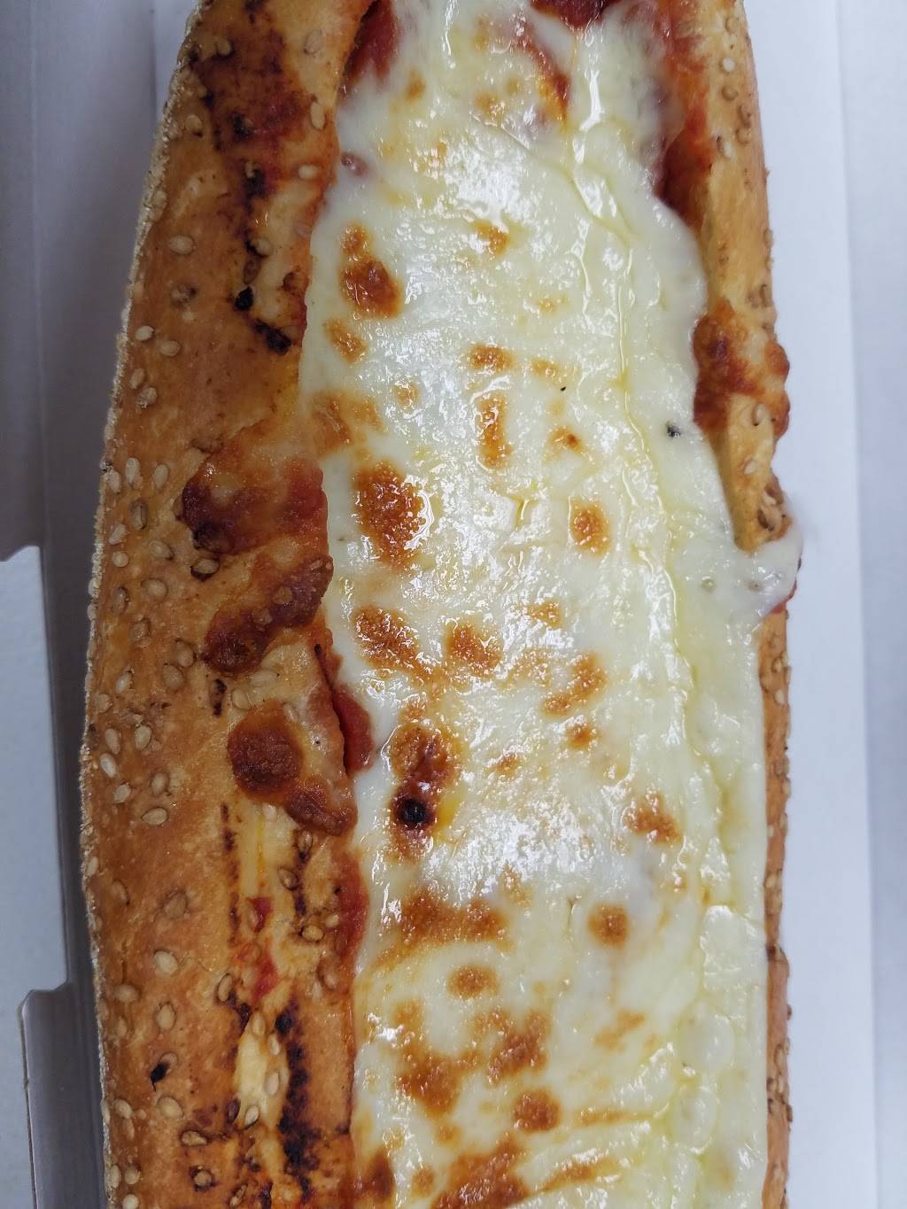 Buseto Pizza | restaurant | 1851 Sunrise Hwy, Bay Shore, NY 11706, USA | 6316654939 OR +1 631-665-4939