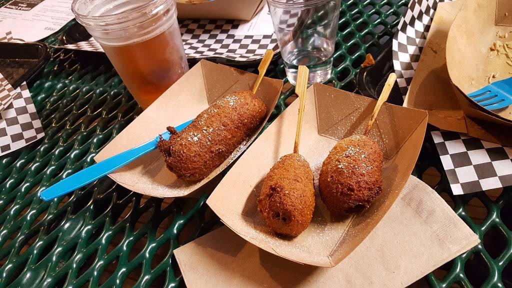 The Snack Shack | restaurant | 2505 Hearst Ave, Berkeley, CA 94709, USA | 5106795171 OR +1 510-679-5171