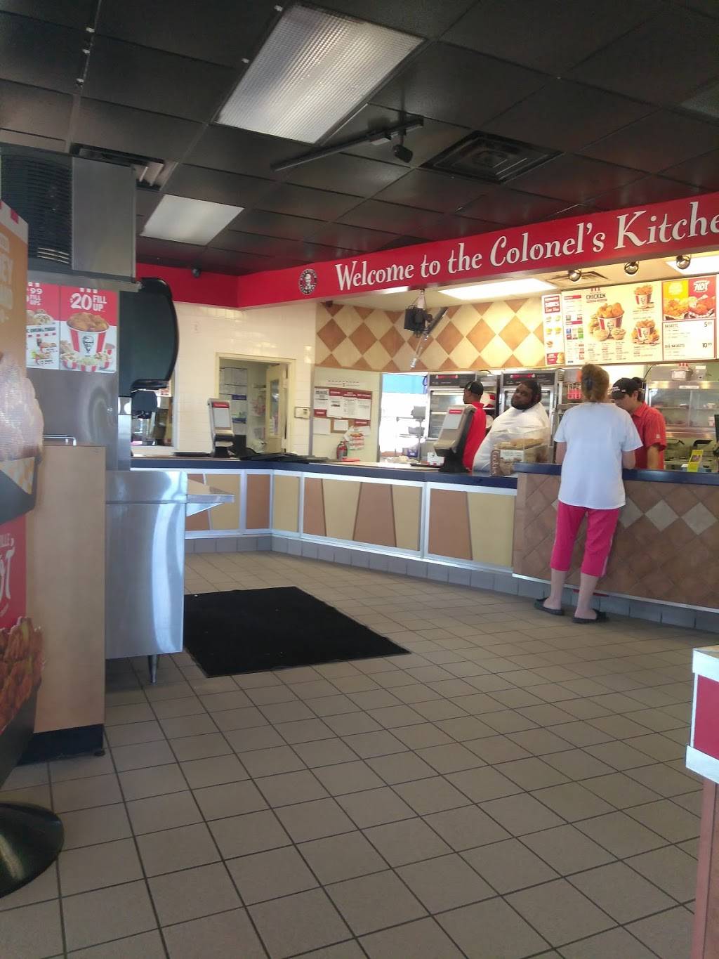KFC | restaurant | 1311 E Jackson St, Hugo, OK 74743, USA | 5803264088 OR +1 580-326-4088