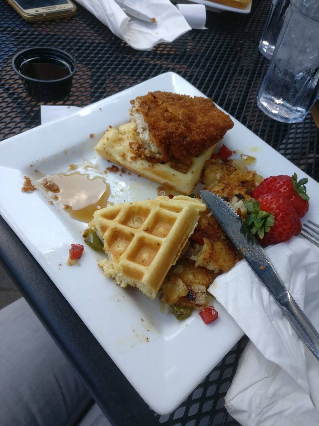 Trolley Tap House | restaurant | 1616 Delaware Ave, Wilmington, DE 19806, USA | 3026522255 OR +1 302-652-2255