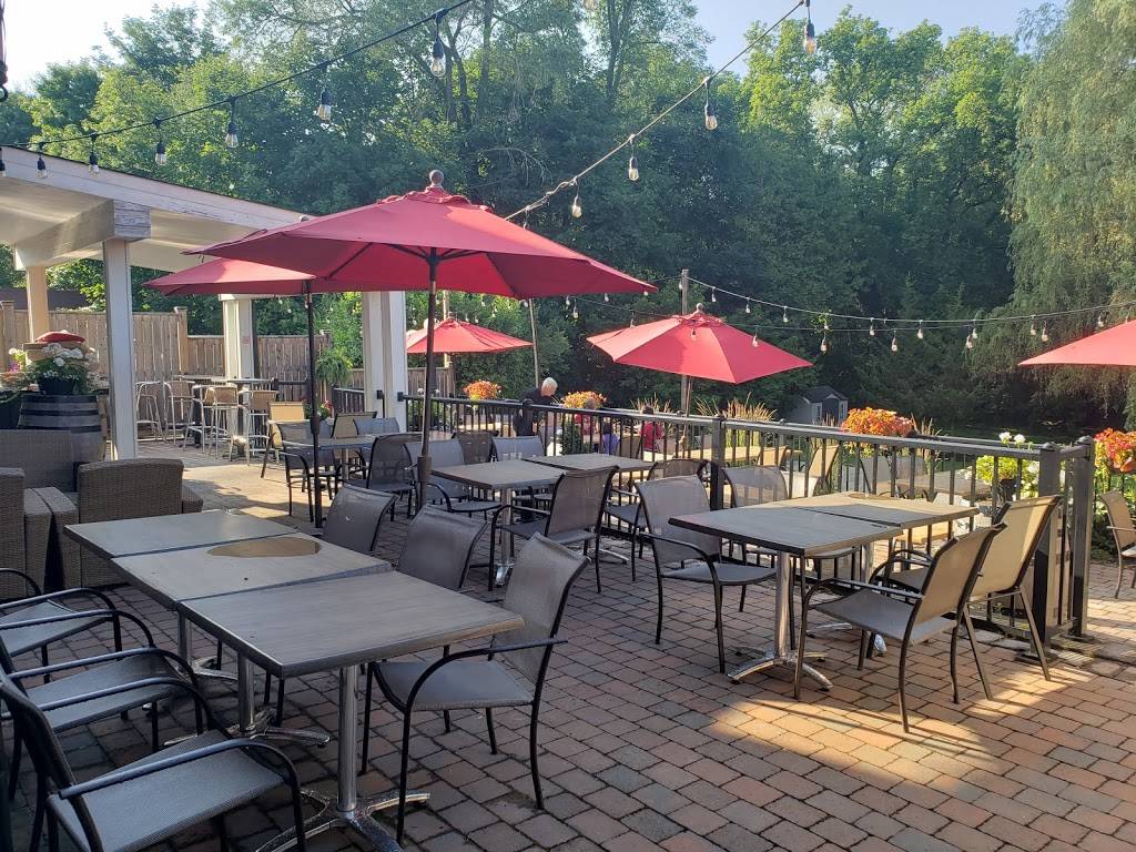 Harvest Restaurant | restaurant | 1 Way St, Whitby, ON L1M 1B3, Canada | 9056557687 OR +1 905-655-7687