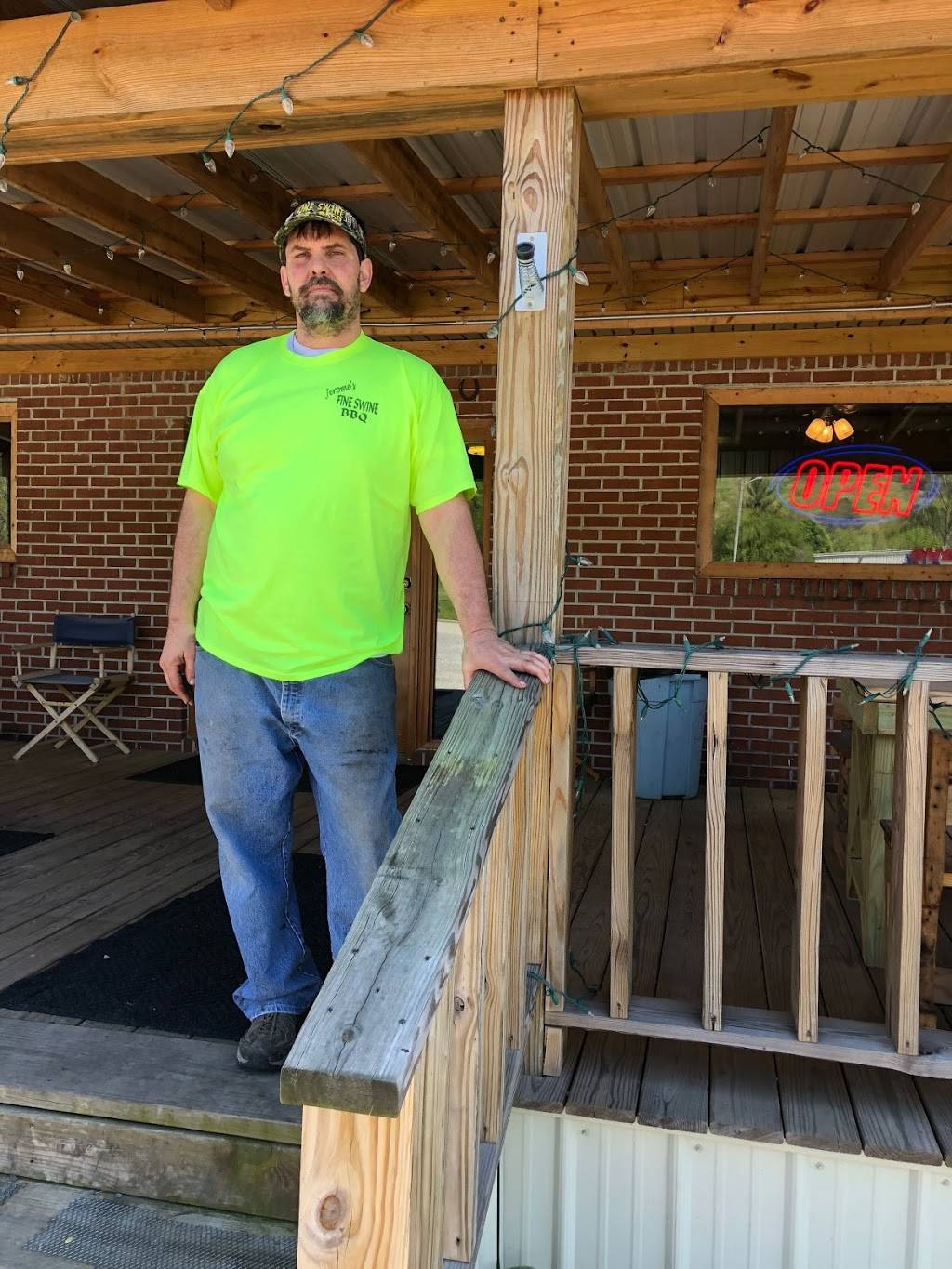 Jeromes Fine Swine & BBQ | restaurant | 13212 TN-28, Whitwell, TN 37397, USA | 4236588550 OR +1 423-658-8550