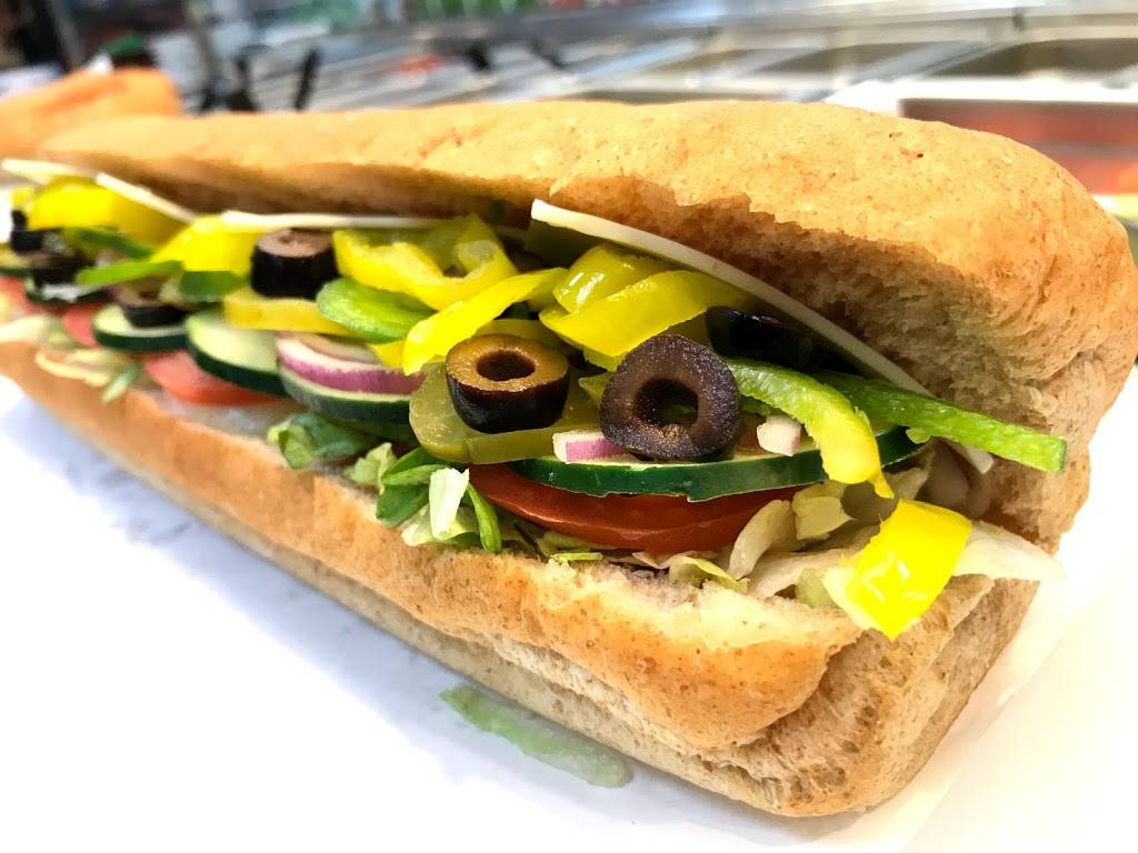 Subway Restaurants | restaurant | 5 Edgell Rd Suite 1A, Framingham, MA 01701, USA | 5088750404 OR +1 508-875-0404