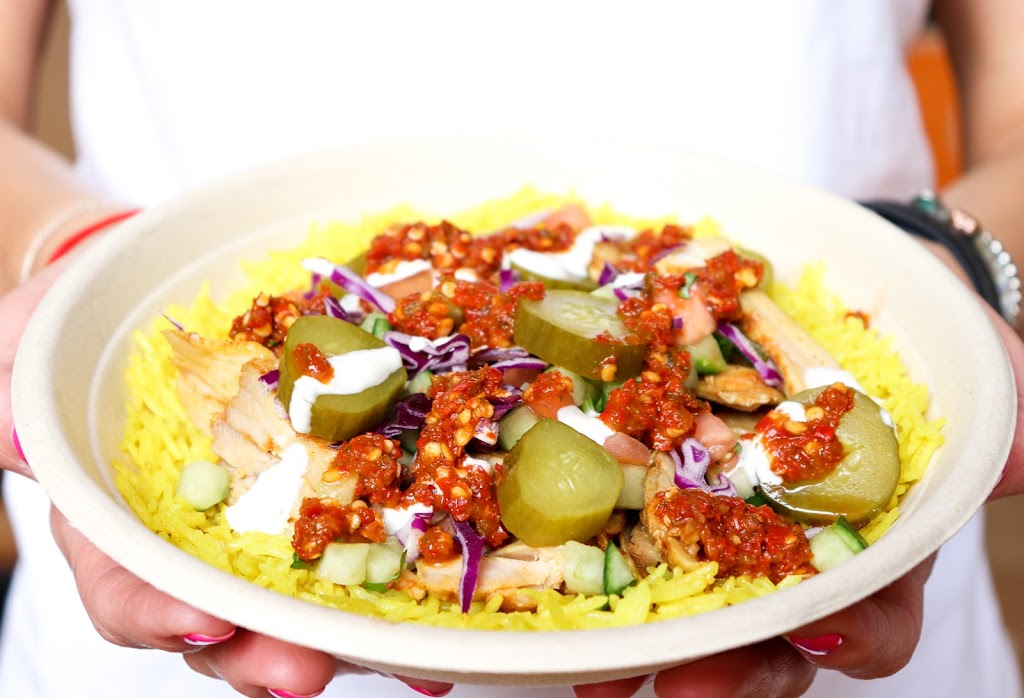 Naf Naf Grill | restaurant | 4021 W 95th St Ste E, Oak Lawn, IL 60453, USA | 7085297624 OR +1 708-529-7624