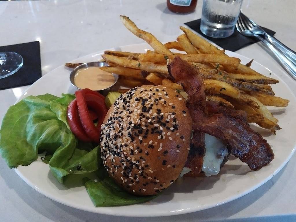 Avenue Restaurant | restaurant | 445 Main St, Medfield, MA 02052, USA | 5089066040 OR +1 508-906-6040