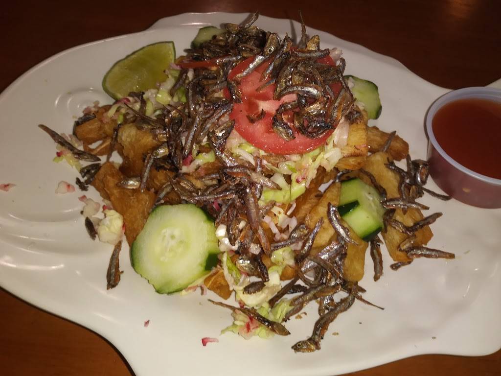 Gladys Restaurante Salvadoreño | restaurant | 1423 S Country Club Dr, Mesa, AZ 85210, USA | 4806492541 OR +1 480-649-2541