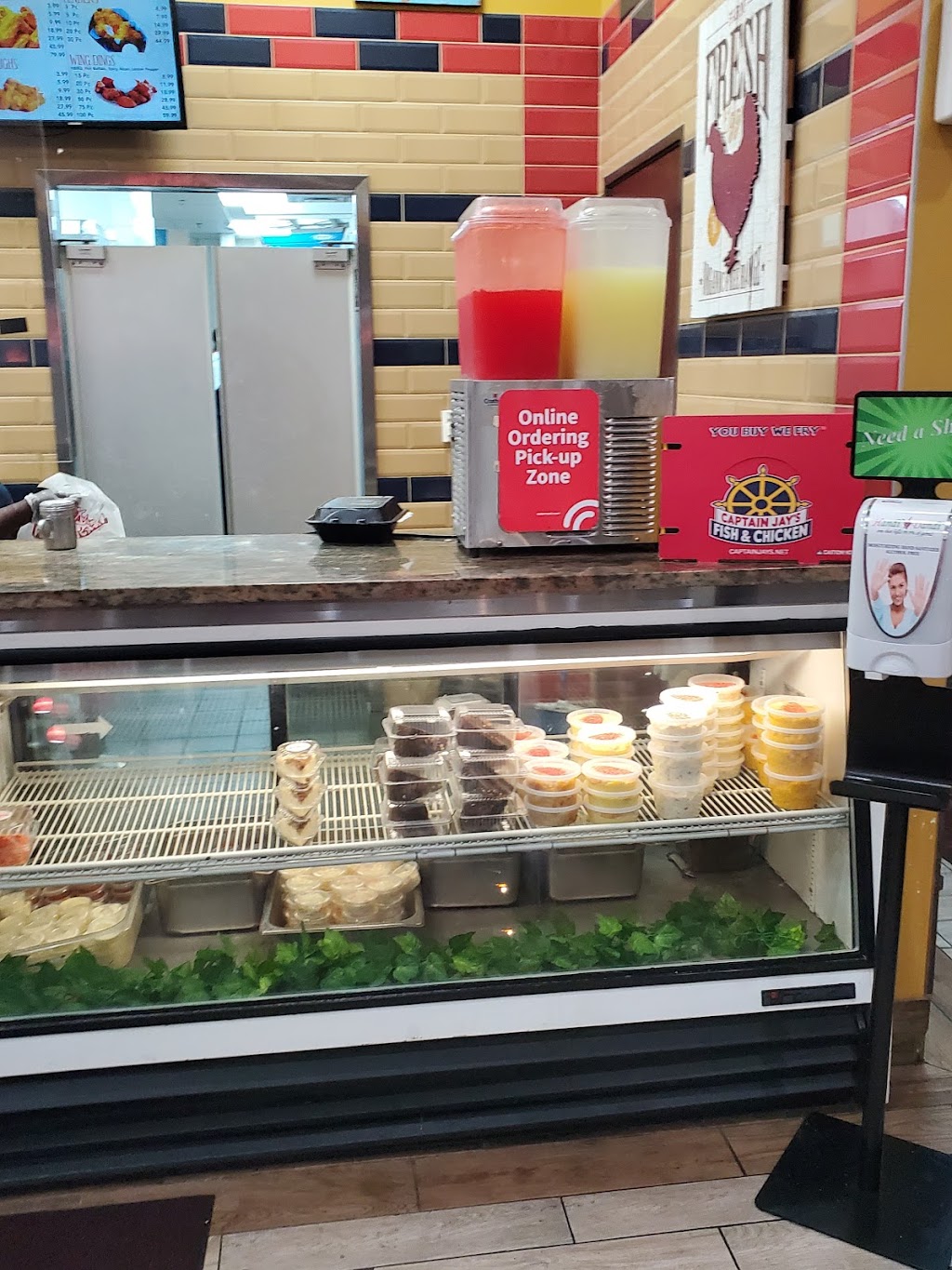 Captain Jays Fish & Chicken | restaurant | 26567 Evergreen Rd, Southfield, MI 48075, USA | 2483573474 OR +1 248-357-3474