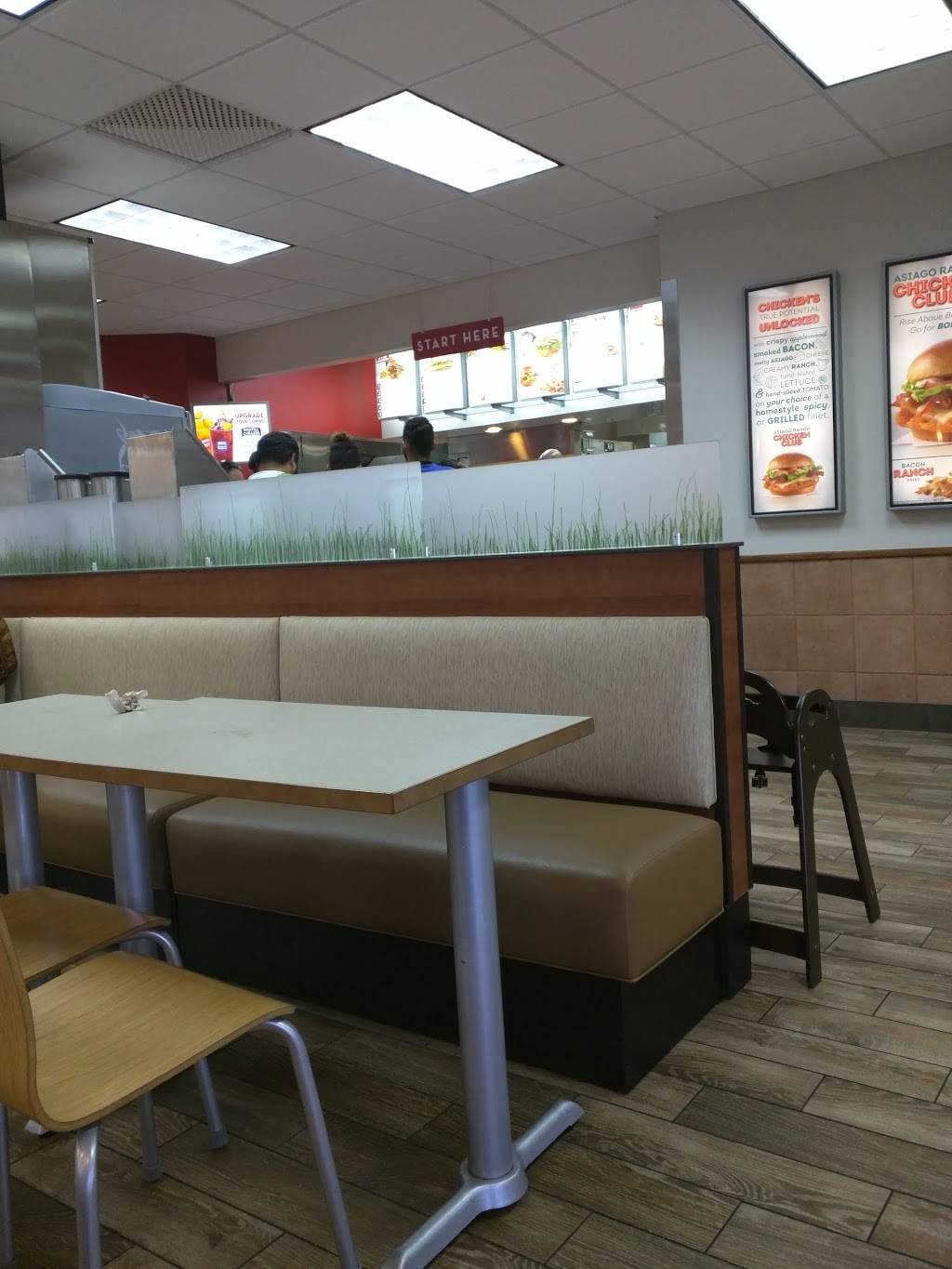 Wendys | restaurant | 7700 SW Lost River Rd, Stuart, FL 34997, USA | 7722199008 OR +1 772-219-9008