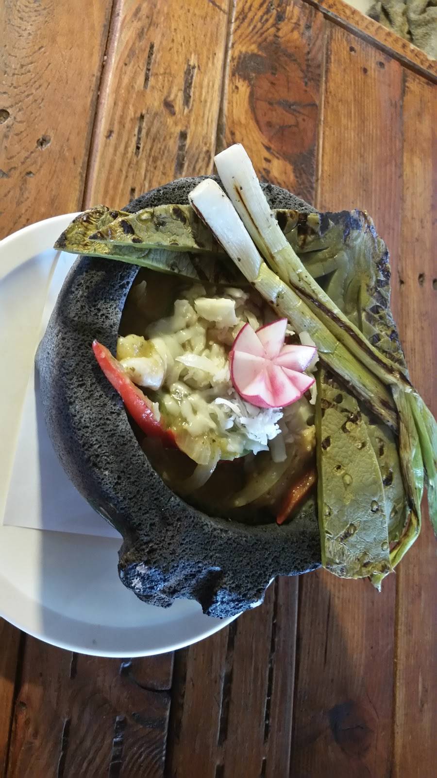 Mariscos La Valentina | restaurant | Plan de San Luis 199, Amp Reforma, 22710 Rosarito, B.C., Mexico | 016611213305 OR +52 661 121 3305