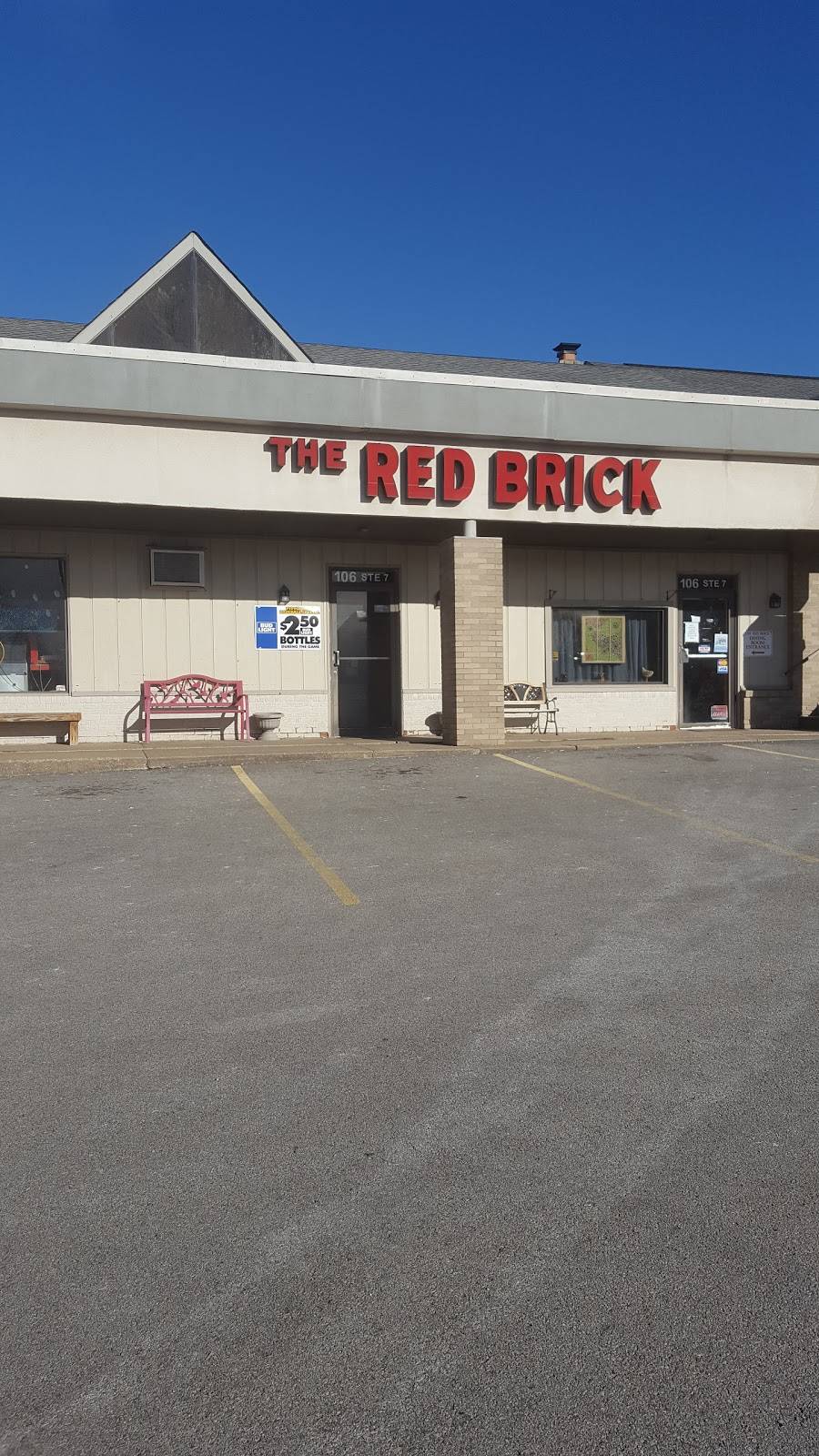 The Red Brick Restaurant & Lounge | restaurant | 100 W Point Dr, Greensburg, PA 15601, USA | 7248364361 OR +1 724-836-4361