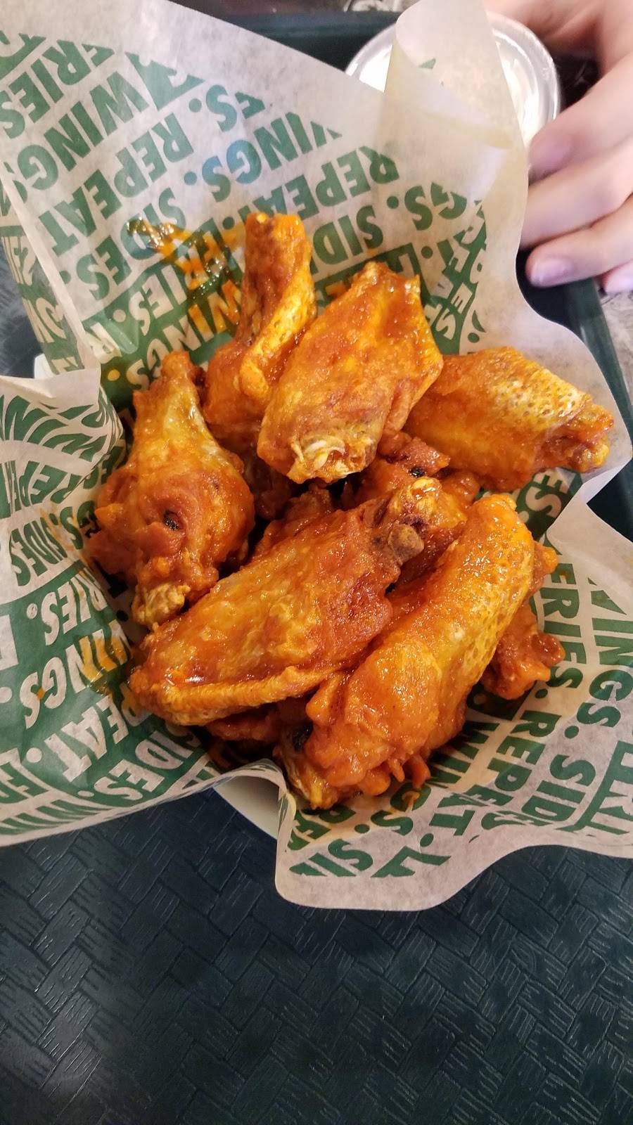 Wingstop | restaurant | 400 Route 211 E, Ste 21, Middletown, NY 10940, USA | 8457892319 OR +1 845-789-2319