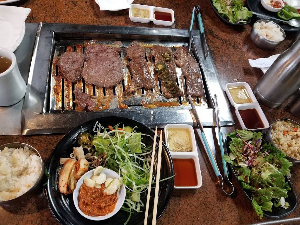 TJ Korean BBQ | restaurant | 17623 Sherman Way, Van Nuys, CA 91406, USA | 8187589545 OR +1 818-758-9545