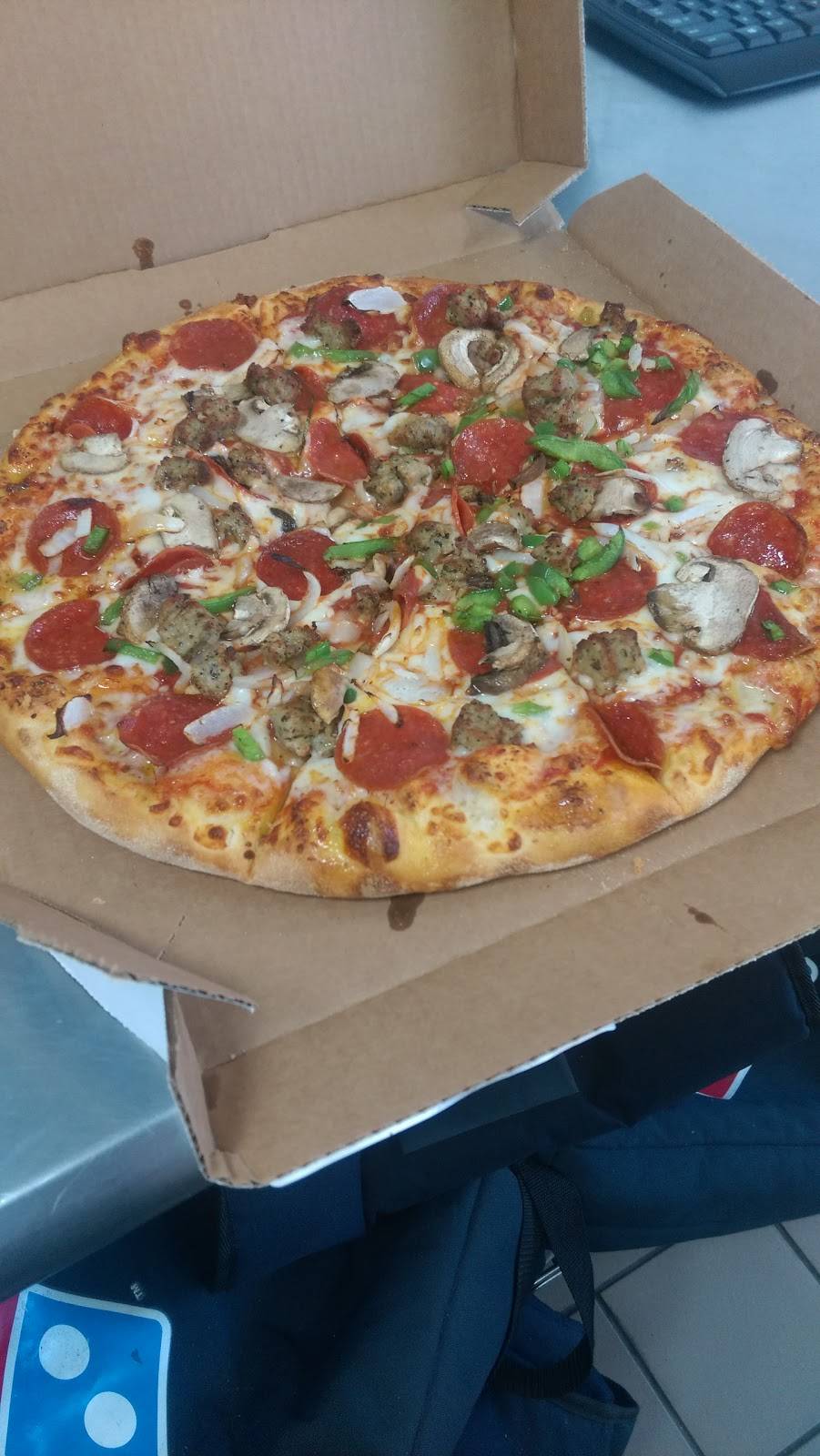 Dominos Pizza | meal delivery | 6045 Sherry Ln, Dallas, TX 75225, USA | 2146917511 OR +1 214-691-7511