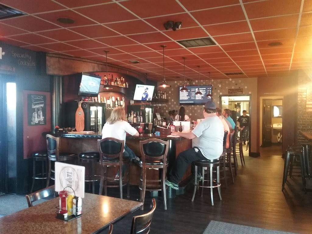 Tappd | restaurant | 2695 Lake Rd, Dyersburg, TN 38024, USA | 7313255469 OR +1 731-325-5469