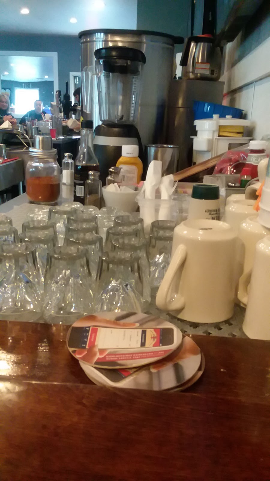 Hammers Bar & Grill | restaurant | 2 Sassafrass Rd, Warwick, MD 21912, USA | 4102754355 OR +1 410-275-4355