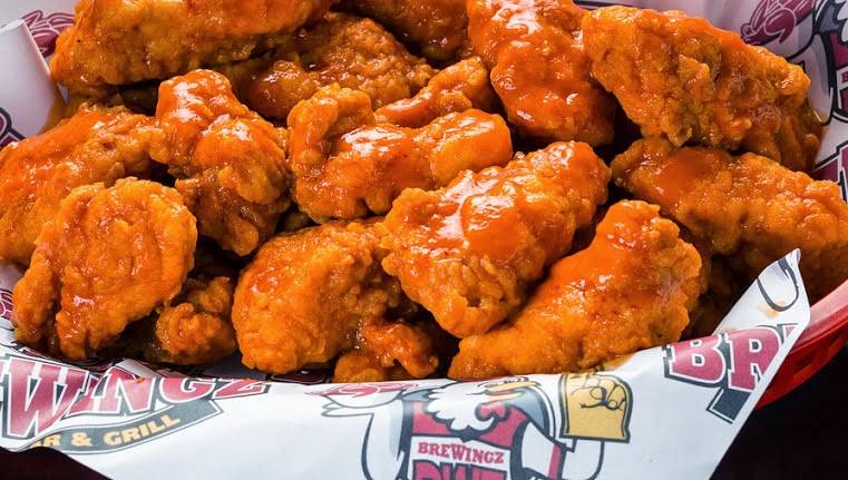 BreWingZ Restaurant and Bar | restaurant | 9410 North Fwy, Houston, TX 77037, USA | 2818471222 OR +1 281-847-1222