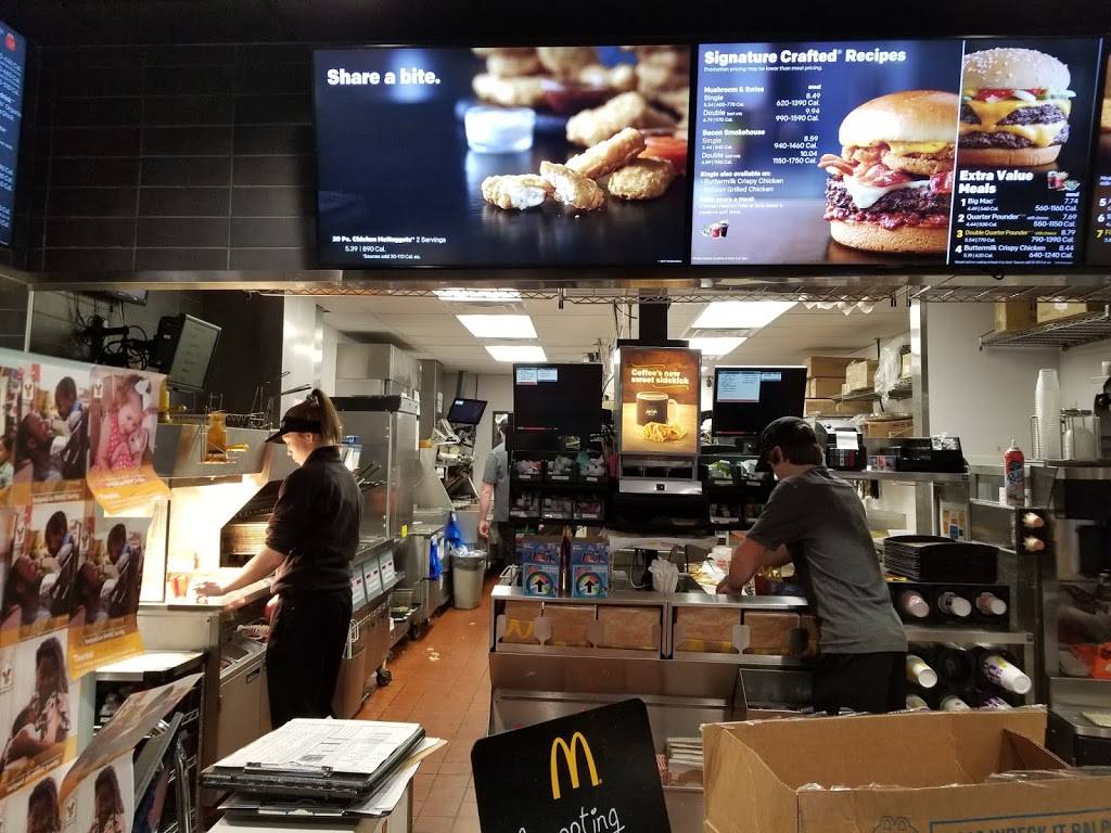 McDonalds | cafe | 553 WI-153 E, Mosinee, WI 54455, USA | 7156934049 OR +1 715-693-4049